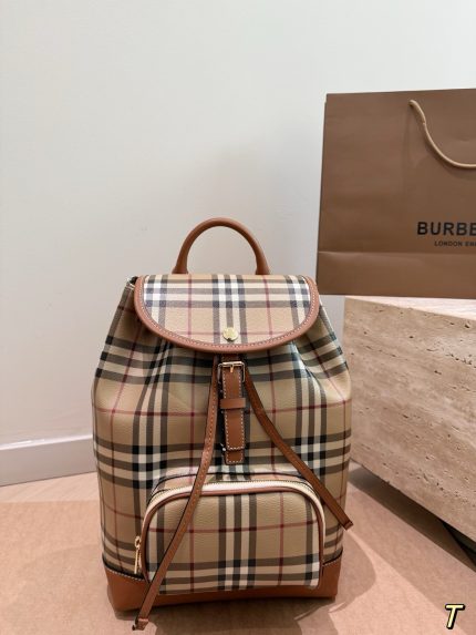 Burberry backpack size :  23*33 cm