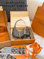 LOUIS VUITTON lv Catchy BAG SIZE : 26 CM - Image 2