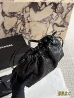 CHANEL lambskin leather small bag - Image 2
