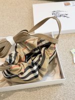 Burberry crossbody bag - Image 9