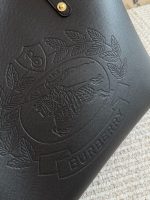Burberry tote bag size : 25x35x23cm - Image 4