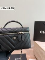 chanel 26s LP vanity handle bag size： 19*12 cm - Image 4