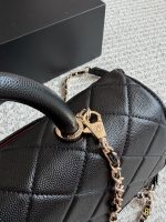 CHANEL COCO HANDLE SIZE :  31 X14cm - Image 5