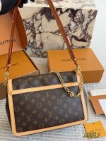 LOUIS VUITTON lv Dauphine big size :  30 x 23cm - Image 5