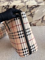 Burberry tote double side bag size : 35cm - Image 4