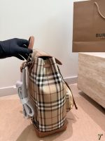 Burberry backpack size :  23*33 cm - Image 5