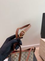 Gucci GG Emblem MINI BUCKET BAG SIZE : 16X20 CM - Image 5