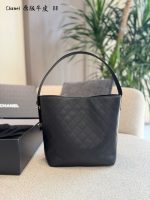 CHANEL 26C HOBO SIZE : 32 X12X 31 CM - Image 4
