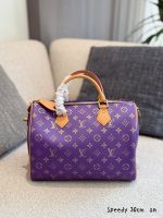 LOUIS VUITTON lv P9 BAG SIZE : 30 CM - Image 7