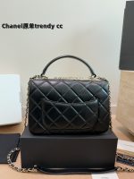 chanel  Trendy  handle bag size :  25x18 cm - Image 6