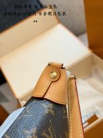 LOUIS VUITTON lv Pochette Mia SIZE : 22CM - Image 6