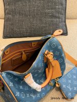 LOUIS VUITTON lv P9 30 CM - Image 8
