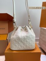 LOUIS VUITTON lv BUCKET BAG NANO SIZE : 21x15.5x20cm - Image 5