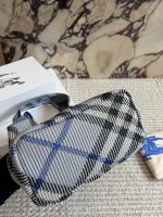 Burberry shoulder tote  size : 22×27 cm - Image 7