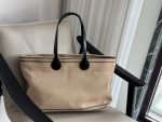 Loro piana tote bag size : 39 X 28CM  /  27 X 26CM - Image 8