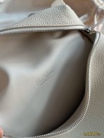 Loro Piana extra pocket backpack size：size：23*32cm - Image 9