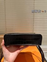 Loro Piana Extra Pocket size :  19cm - Image 9