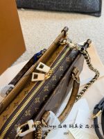 LOUIS VUITTON lv ON THE GO  SIZE : 25×13×10cm - Image 8