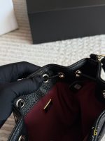 CHANEL MINI BUCKET SIZE : 13 X 15cm - Image 8