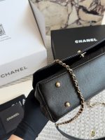 CHANEL COCO HANDLE SIZE :  31 X14cm - Image 8