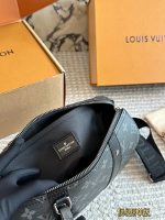 LOUIS VUITTON lv KEEPALL MAN BAG SIZE : 27 X 16cm - Image 8