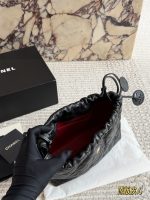 CHANEL lambskin leather small bag - Image 8