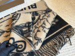 Burberry scarf size : 50*210cm - Image 9