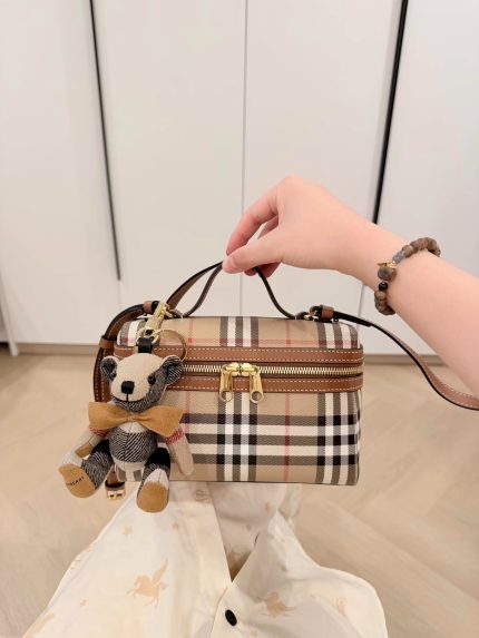 Burberry vanity bag
