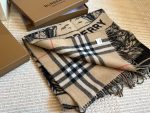 Burberry scarf size : 50*210cm - Image 10