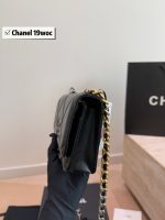 chanel 19 bag woc mini  size : 19 X 12 cm - Image 9