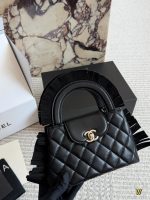 CHANEL 23K KELLY BAG - Image 4