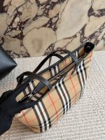 Burberry tote bag size : 25x35x23cm - Image 3