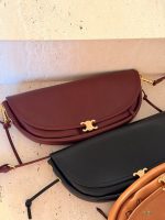 CELINE BAG  size：32*14 CM