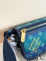 LOUIS VUITTON lv MAN  BAG - Image 7