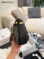 CHANEL 23K BAG SIZE : 23CM - Image 5