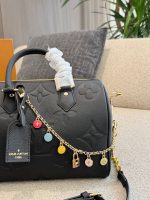 LOUIS VUITTON lv SPEEDY20 BLACK SIZE :  20×13×12cm - Image 7