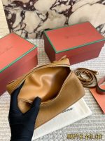 Loro Piana Extra Pocket size :  19cm - Image 8