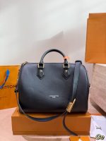 LOUIS VUITTON LV Speedy30 cm lock - Image 3