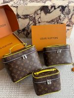 LOUIS VUITTON lv vanity Toiletry Bag size : 16cm/ 20cm /26cm - Image 2