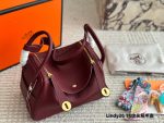Hermes lindy  bag size : 26cm
