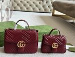 Gucci  Marmont handle  bag size : 20/27 cm