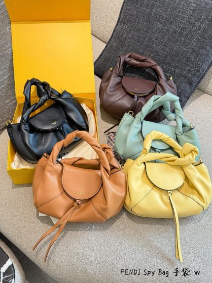 FENDI Spy Bag size : 25cm