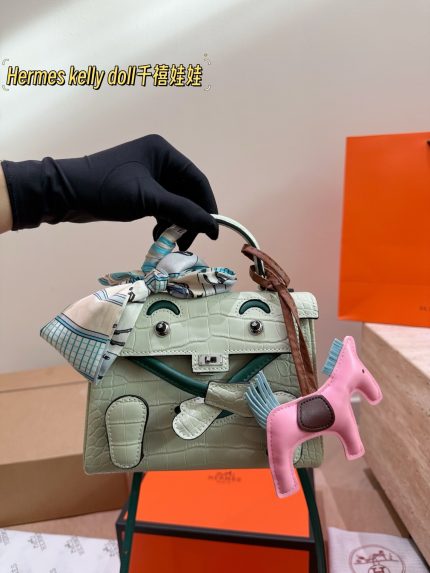 Hermes kelly doll bag size 19*13 cm