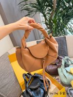 FENDI Spy Bag size : 25cm - Image 3