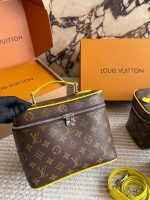 LOUIS VUITTON lv vanity Toiletry Bag size : 16cm/ 20cm /26cm