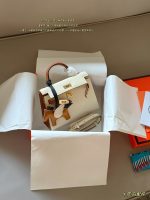 Hermes kelly bag size ：19*12.5cm - Image 2
