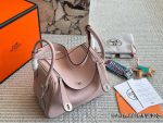 Hermes lindy bag size : 26cm