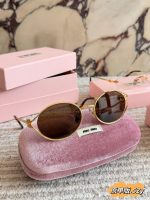 MIUMIU sunglasses