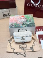 Gucci  Marmont mini chain  bag size :16.5×9.5×4.5cm