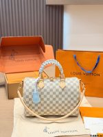 LOUIS VUITTON LV speedy30 cm white - Image 2